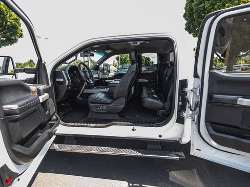 Used 2017 Ford F350 Lariat w/ Camper Package AWD/4WD image 25