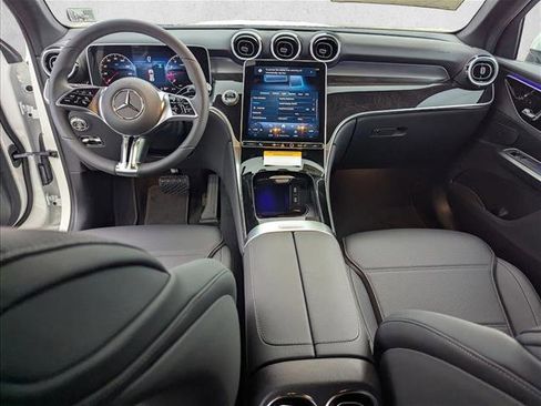 Used 2026 Mercedes-Benz GLC 300 image 14