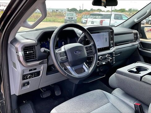Used 2025 Ford F150 XLT w/ Equipment Group 301A Standard AWD/4WD image 15