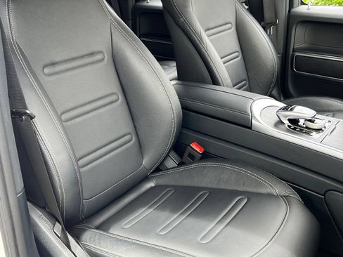 Used 2021 Mercedes-Benz G 550 w/ AMG Line image 17