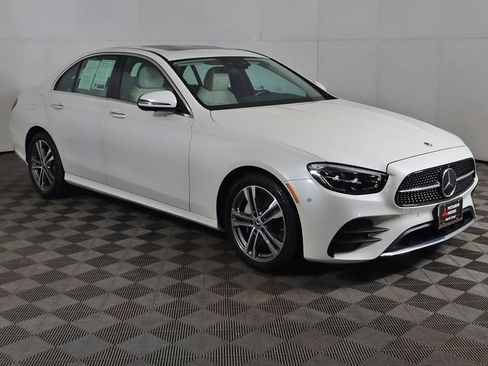 Used 2022 Mercedes-Benz E 350 4MATIC Sedan w/ Driver Assistance Package image 2