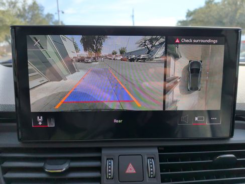 Used 2023 Audi Q5 2.0T Premium Plus w/ Premium Plus Package image 25