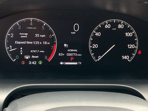 Used 2025 Honda HR-V Sport image 23