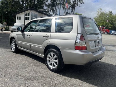 Used 2007 Subaru Forester 2.5X w/ Popular Equipment Group 2 AWD/4WD image 7