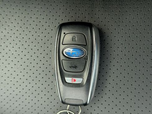 Certified 2024 Subaru Forester Limited image 38