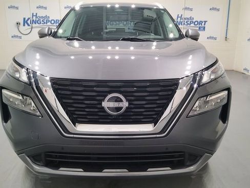 Used 2023 Nissan Rogue SL w/ SL Premium Package image 12