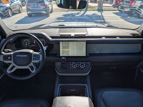 Used 2022 Land Rover Defender 110 X-Dynamic HSE image 27