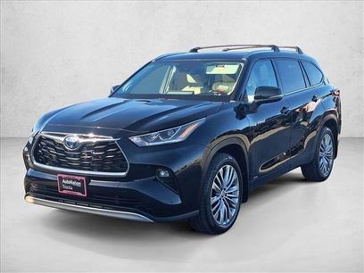 Certified 2021 Toyota Highlander Platinum