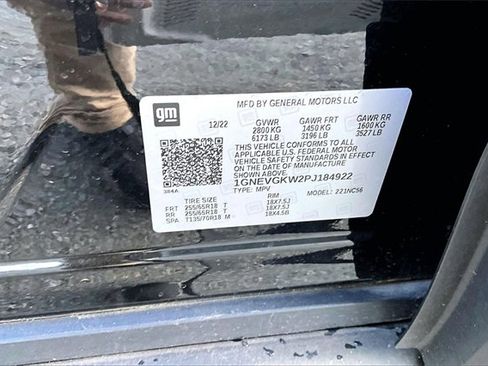 Used 2023 Chevrolet Traverse LT image 6