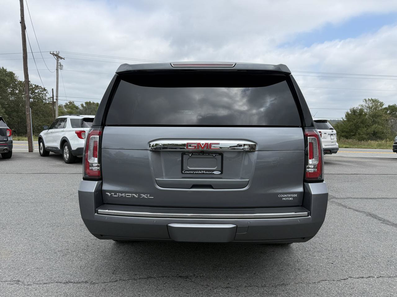 Used 2020 GMC Yukon XL Denali w/ Open Road Package AWD/4WD image 5