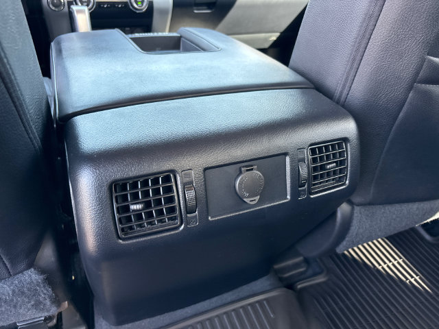 Used 2020 Toyota Tundra Limited w/ Limited Premium Package AWD/4WD image 13