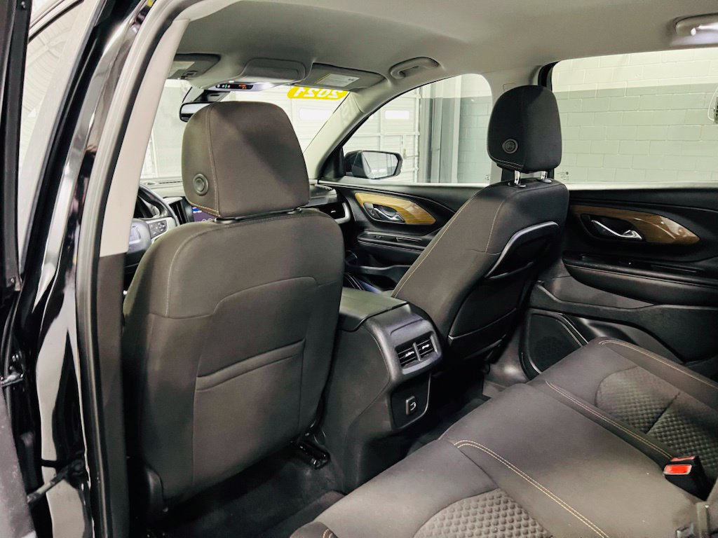 Used 2021 GMC Terrain SLE w/ Driver Convenience Package FWD image 20