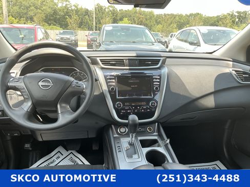 Used 2023 Nissan Murano S AWD/4WD image 17