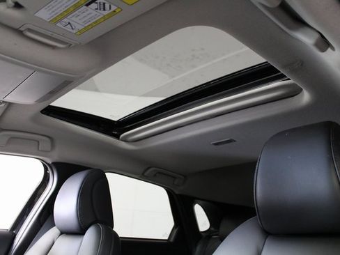 Used 2024 MAZDA CX-30 AWD 2.5 S w/ Preferred Package image 22