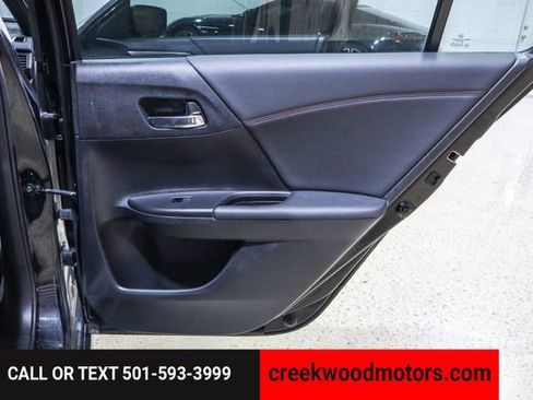 Used 2017 Honda Accord Sport Special Edition image 45