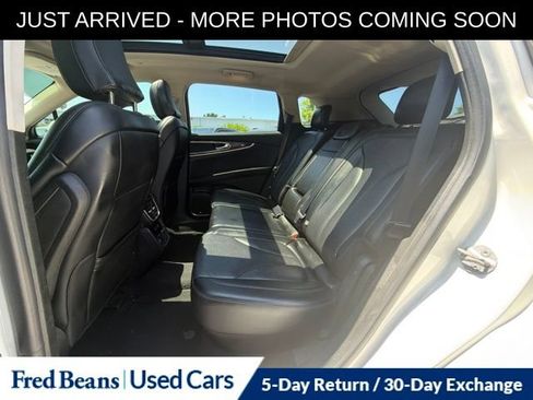 Used 2022 Lincoln Nautilus Reserve AWD/4WD image 13