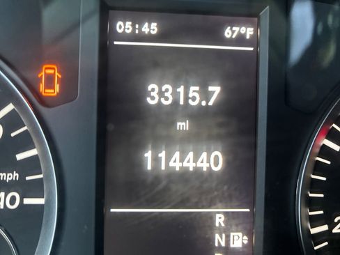 Used 2018 Mercedes-Benz Metris Passenger image 16