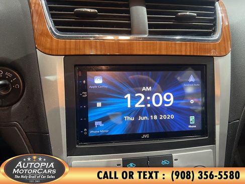 Used 2010 Chevrolet Malibu LT w/ Premium Audio Package image 17