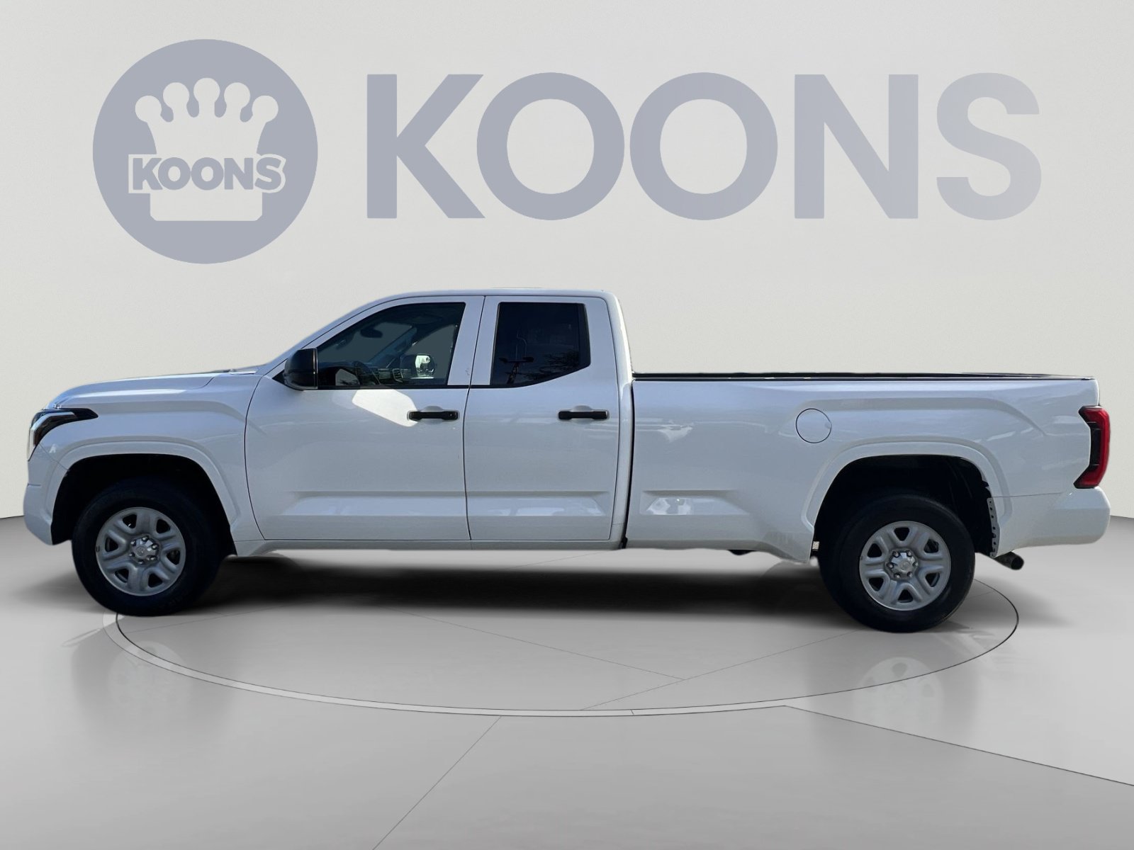 Used 2023 Toyota Tundra SR AWD/4WD image 2
