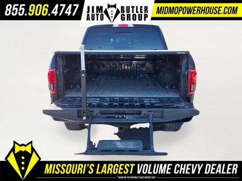 Used 2017 Ford F150 Lariat w/ Equipment Group 502A Luxury AWD/4WD image 9