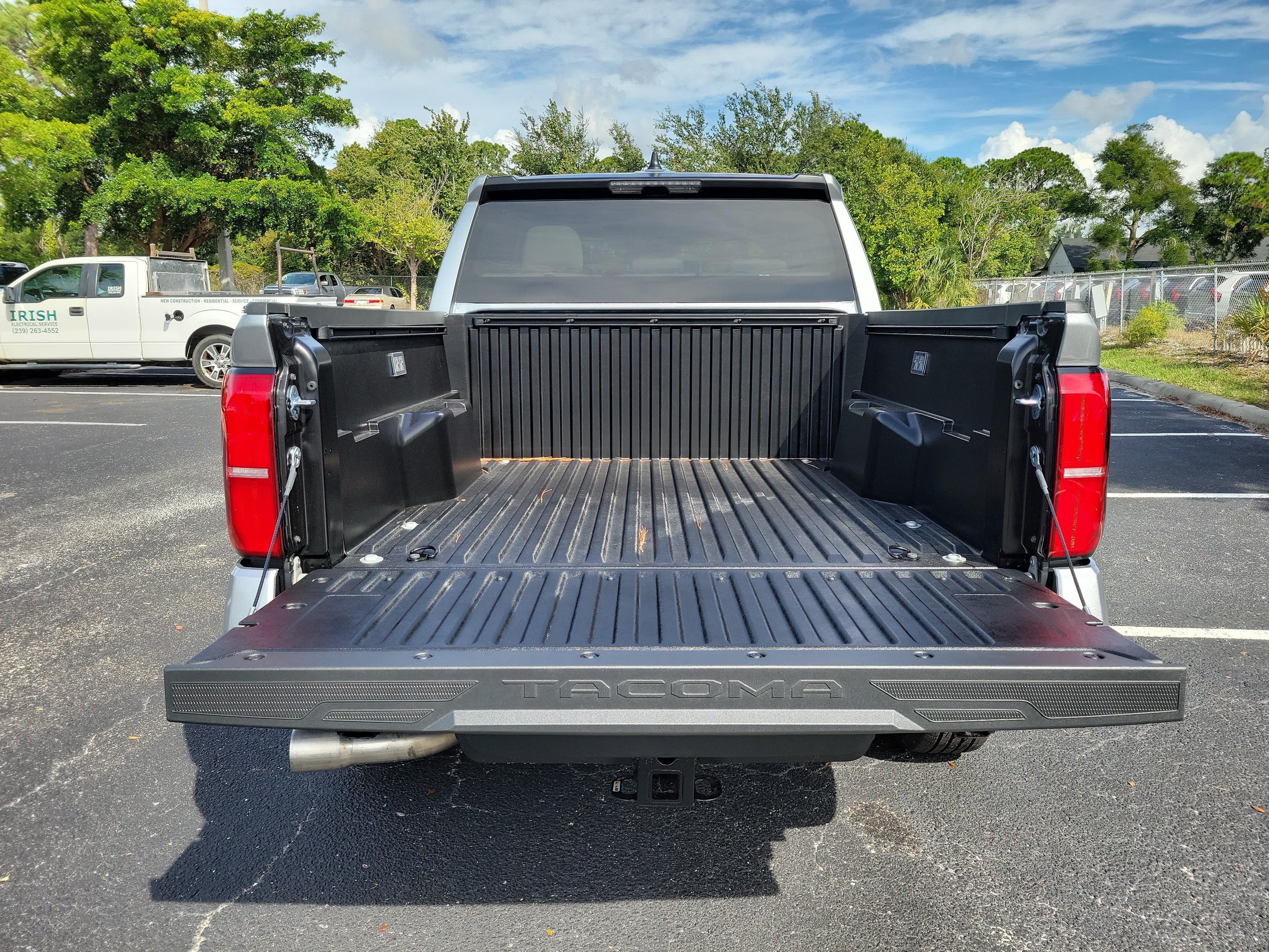 Used 2026 Toyota Tacoma SR5 RWD image 10
