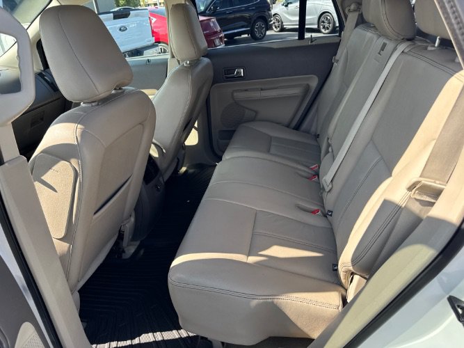 Used 2010 Ford Edge Limited FWD image 12