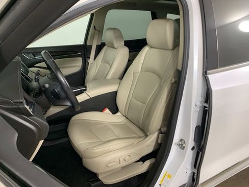 Used 2018 Buick Enclave Premium w/ Experience Buick Package image 30