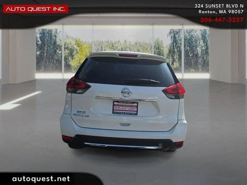 Used 2018 Nissan Rogue S FWD image 6