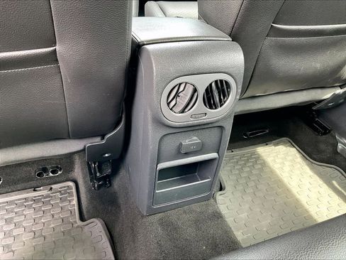 Used 2016 Volkswagen Tiguan S AWD/4WD image 27