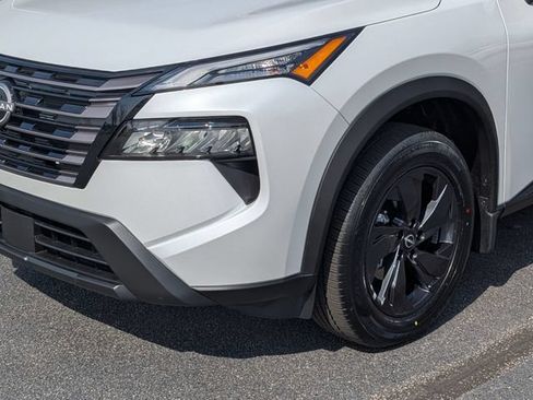New 2026 Nissan Rogue SV w/ Cold Weather Package FWD image 9