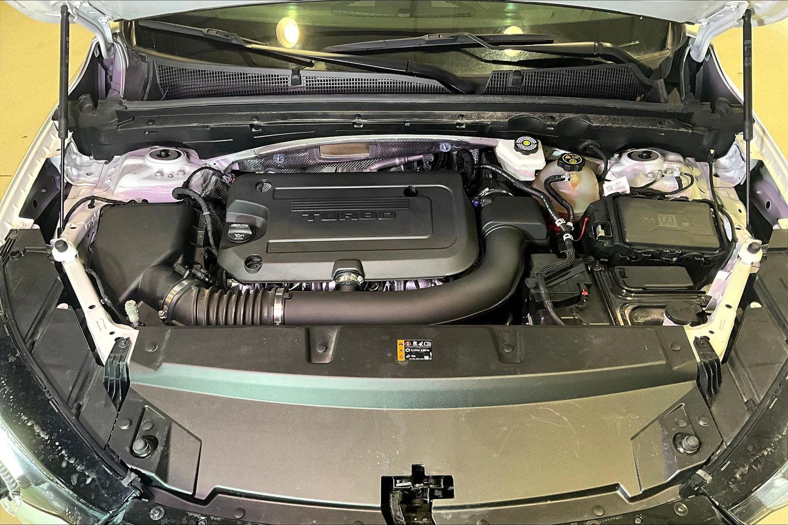 Used 2023 Buick Envision Preferred w/ Sport Touring Package AWD/4WD image 29