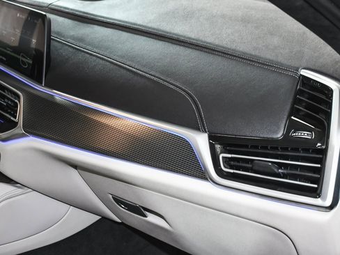 Used 2023 BMW X6 M50i w/ Executive Package image 78