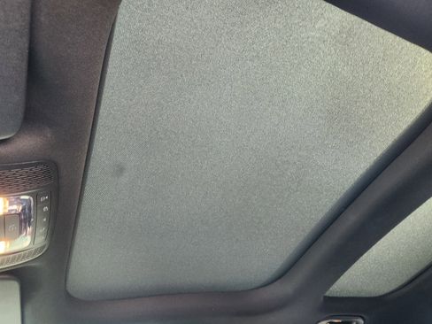 Used 2025 Mercedes-Benz GLA 250 4MATIC image 24