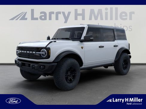 New 2025 Ford Bronco Badlands AWD/4WD image 1