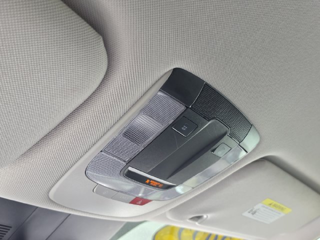 Used 2022 Kia Sorento S FWD image 31
