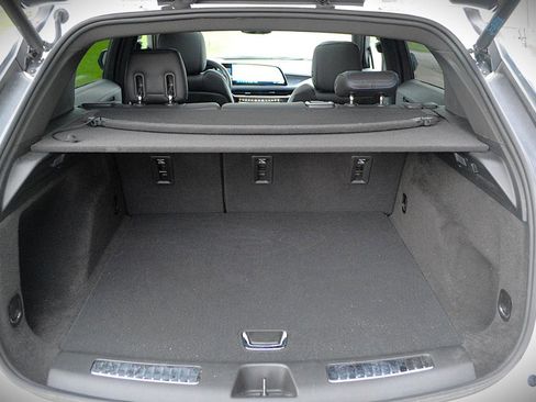 Used 2024 Cadillac XT4 Sport image 15