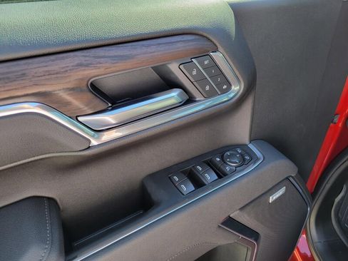 New 2026 GMC Sierra 1500 SLT w/ SLT Premium Plus Package image 14