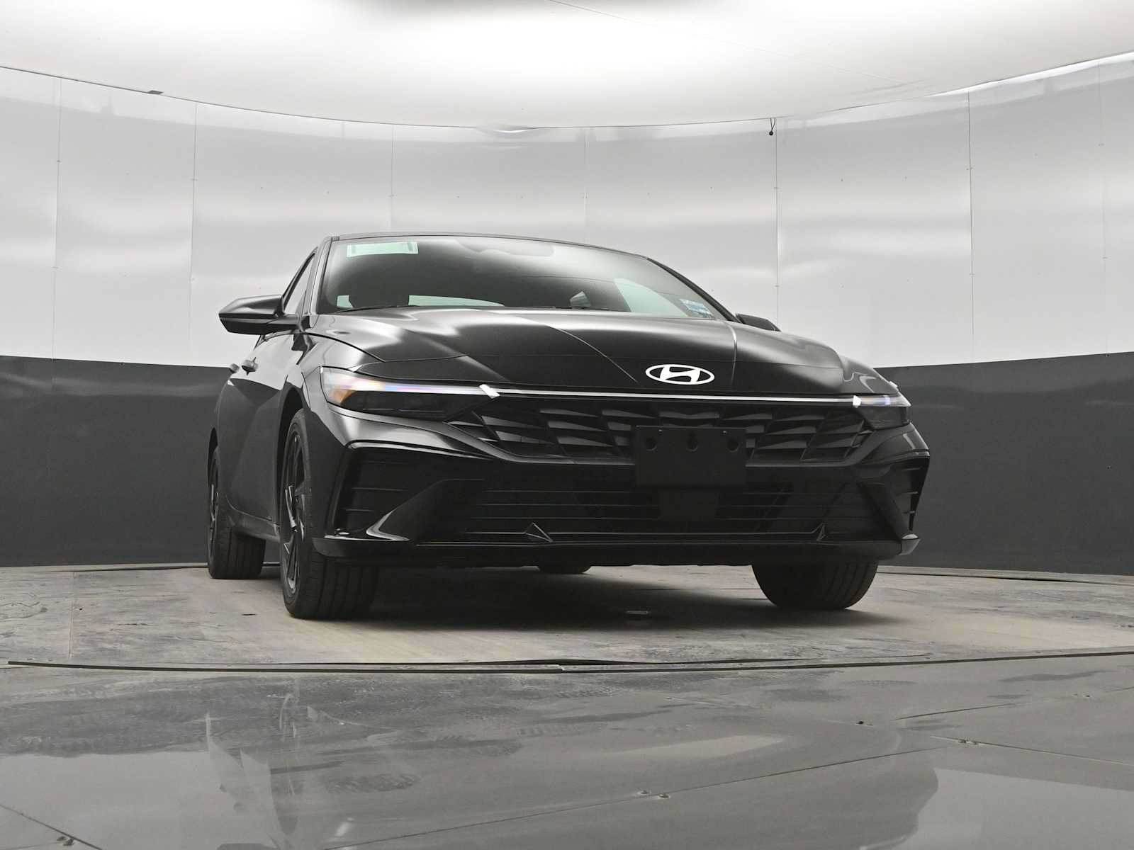 New 2026 Hyundai Elantra SEL Sport Premium FWD image 31