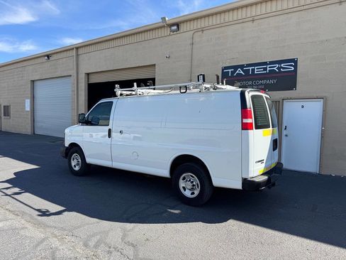 Used 2015 Chevrolet Express 2500 2500 3dr Cargo Van w/1WT image 6
