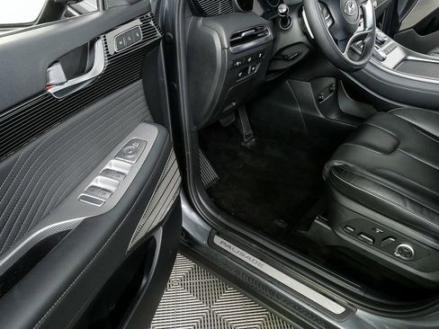 Used 2023 Hyundai Palisade Calligraphy w/ Cargo Package image 10