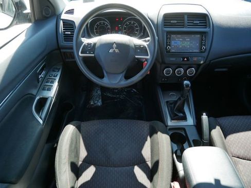 Used 2018 Mitsubishi Outlander Sport ES image 10