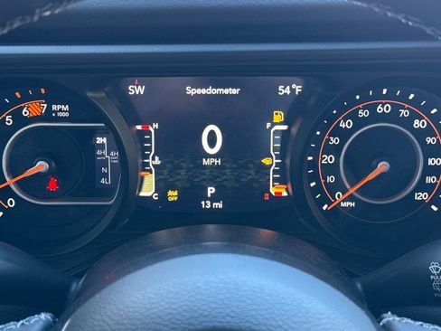 New 2026 Jeep Wrangler Unlimited Rubicon AWD/4WD image 24