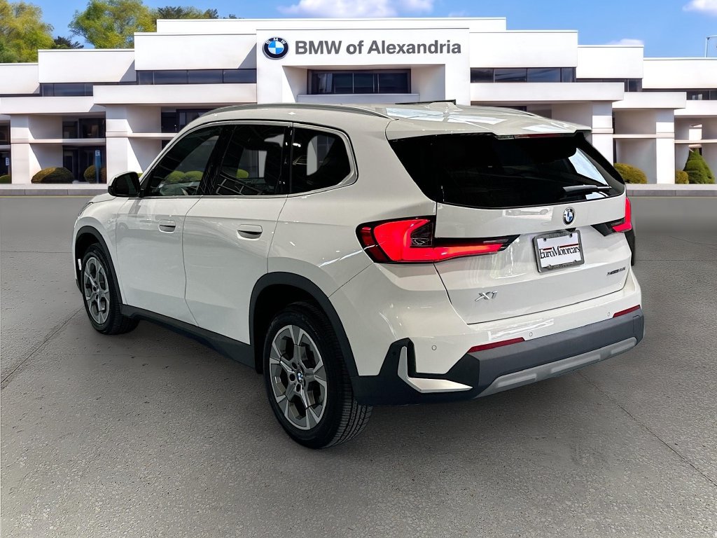 Used 2023 BMW X1 xDrive28i w/ Convenience Package AWD/4WD image 7