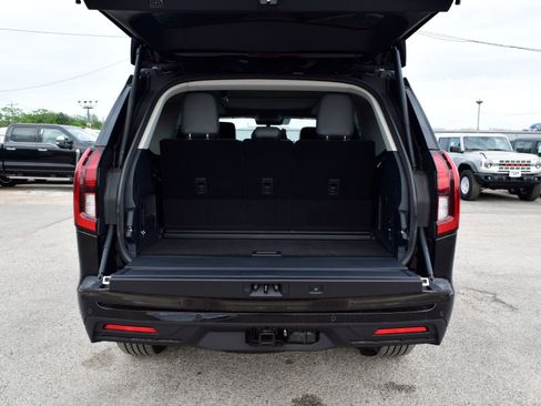 New 2026 Ford Expedition Active RWD image 22