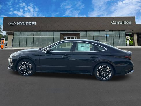New 2026 Hyundai Sonata SEL FWD image 9