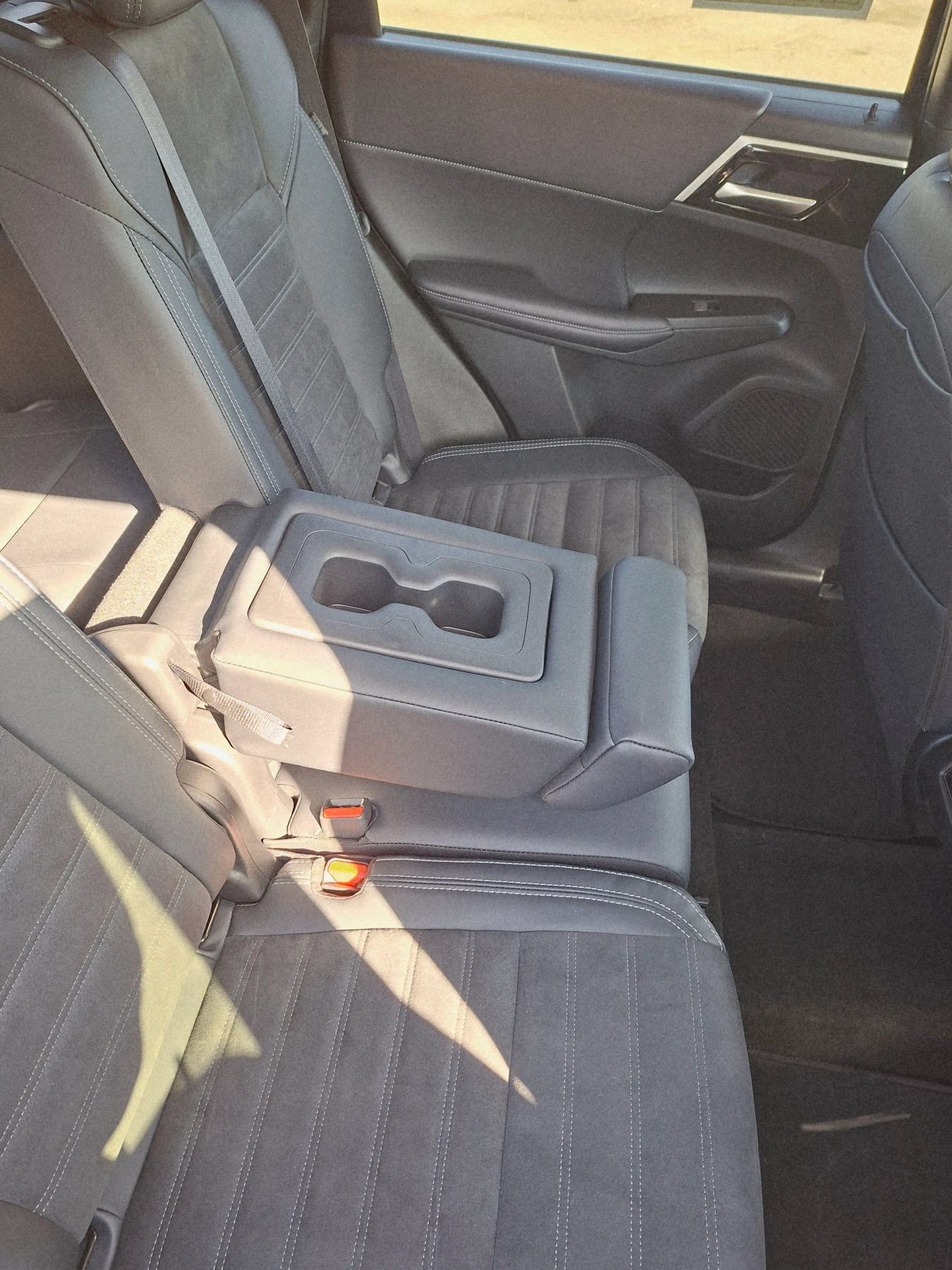 Used 2024 Mitsubishi Outlander Ralliart AWD/4WD image 15