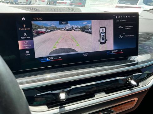 Used 2023 BMW X7 M60i w/ Executive Package AWD/4WD image 42