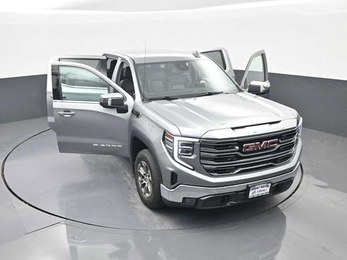 Used 2025 GMC Sierra 1500 SLT AWD/4WD image 26