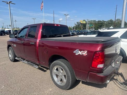 Used 2017 RAM 1500 Express AWD/4WD image 6