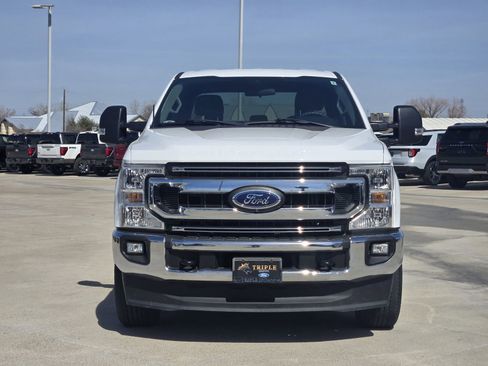 Certified 2022 Ford F250 XLT w/ XLT Value Package image 6